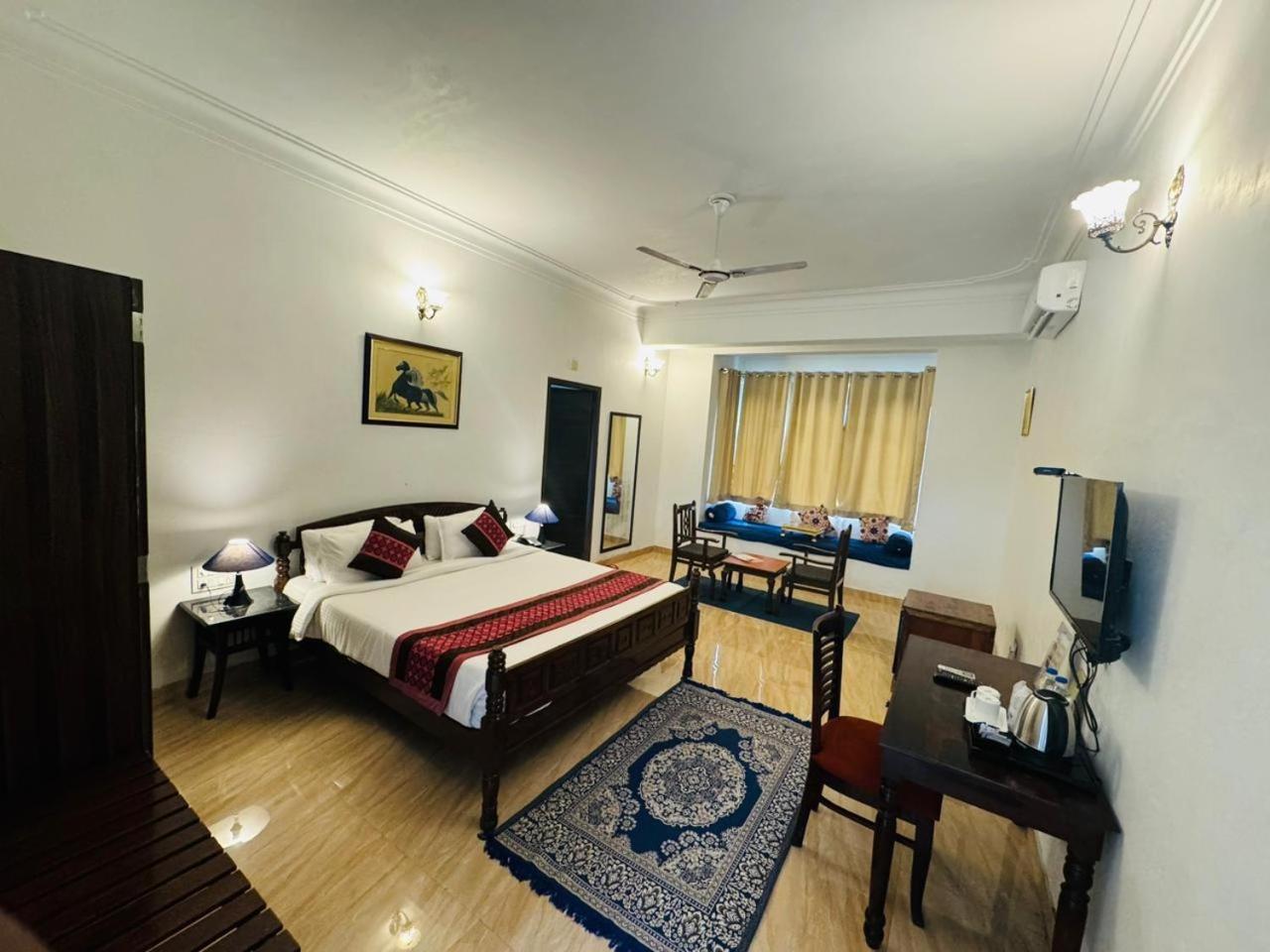 Jag Aravali Resort Udaipur By Naina Staycation - Best For Corporate Events - Family Parties - Mice Exterior foto